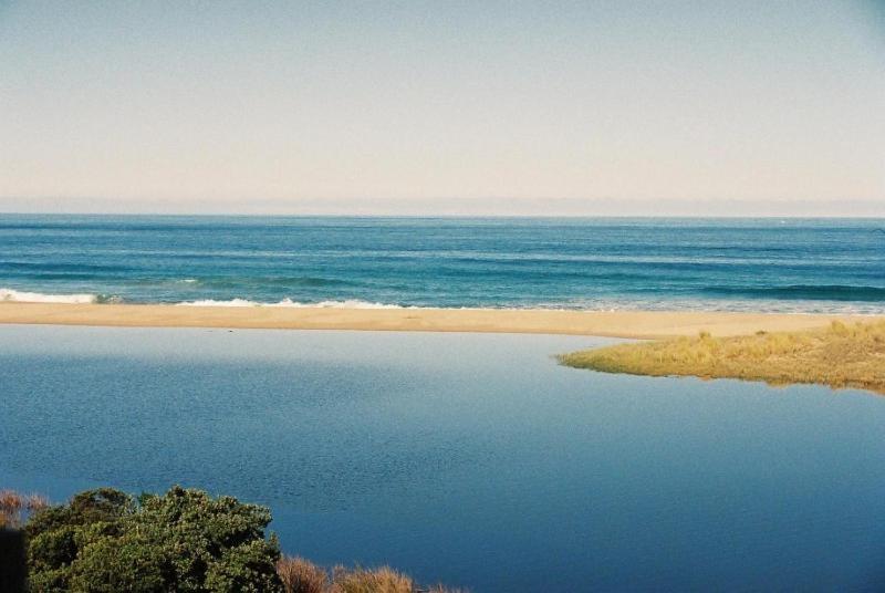 Apollo Bay Guest House Bagian luar foto